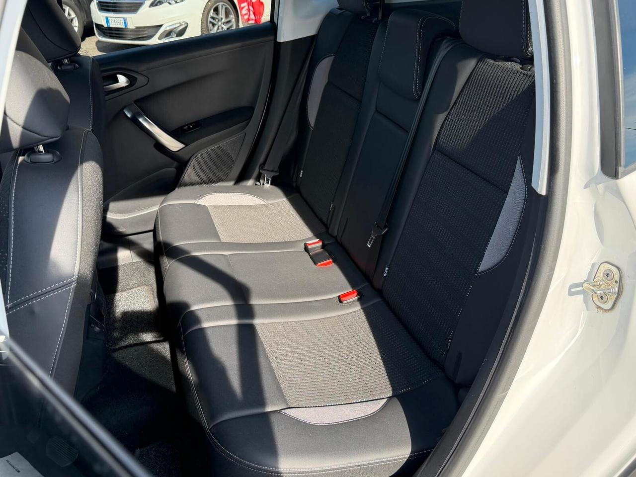 Peugeot 2008 1.5 BLUEHDI 120CV EAT6 S&S ALLURE 2018