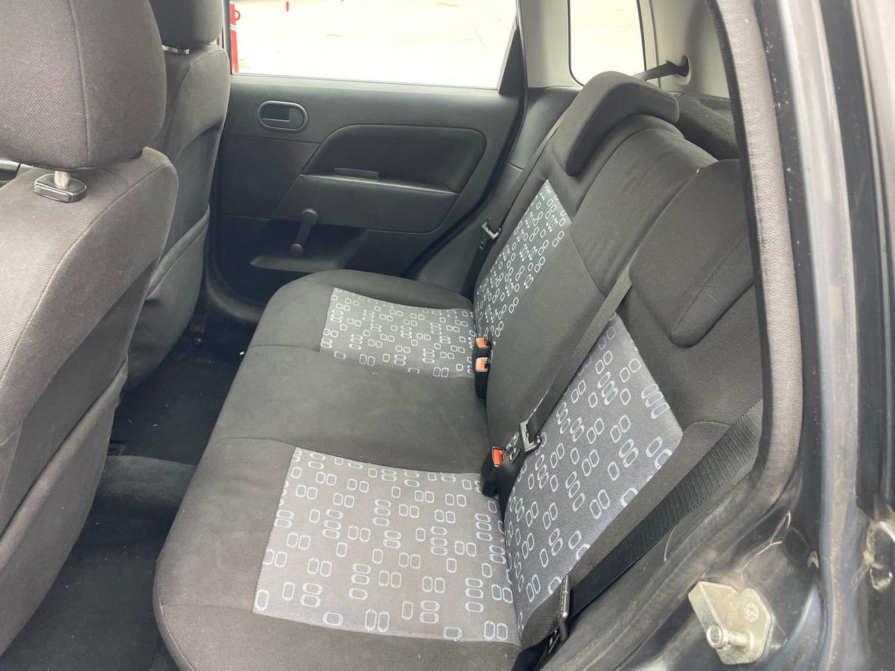 Ford Fiesta 1.2 16V 5p. Zetec - Euro 4 -