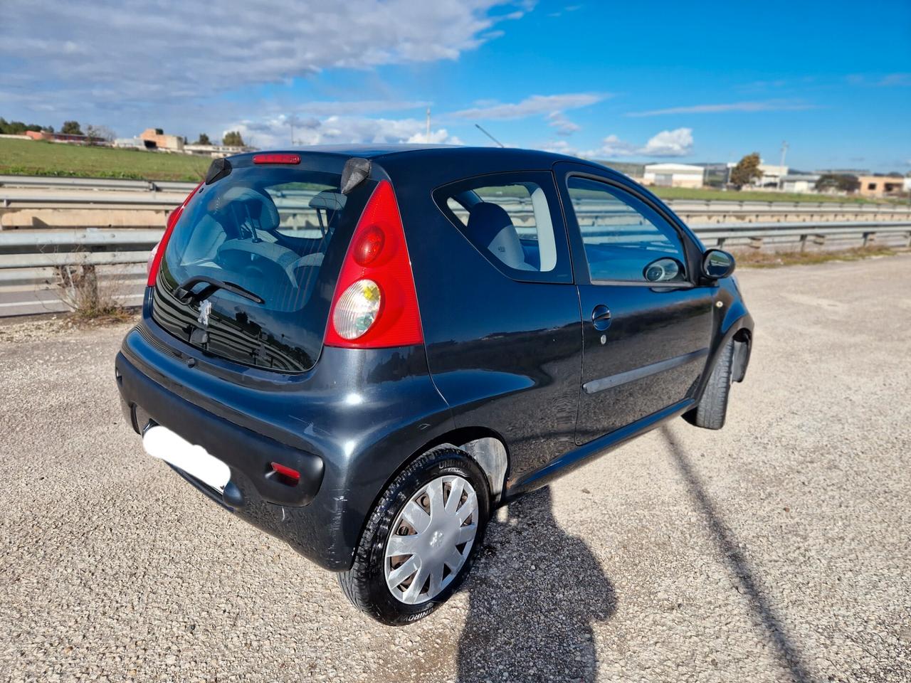 Peugeot 107 1.0 68CV 3p. Desir