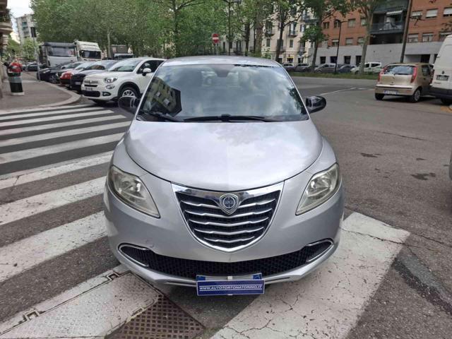 LANCIA Ypsilon 1.2 69 CV 5 porte S&S Gold