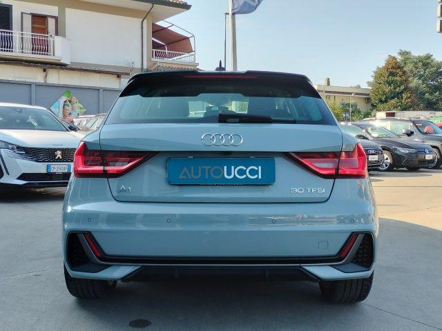 AUDI A1 SPB 30 TFSI S line edition Carplay