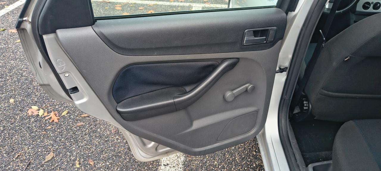 Ford Focus C-Max 1.6 Ti-VCT (115CV) 5p.