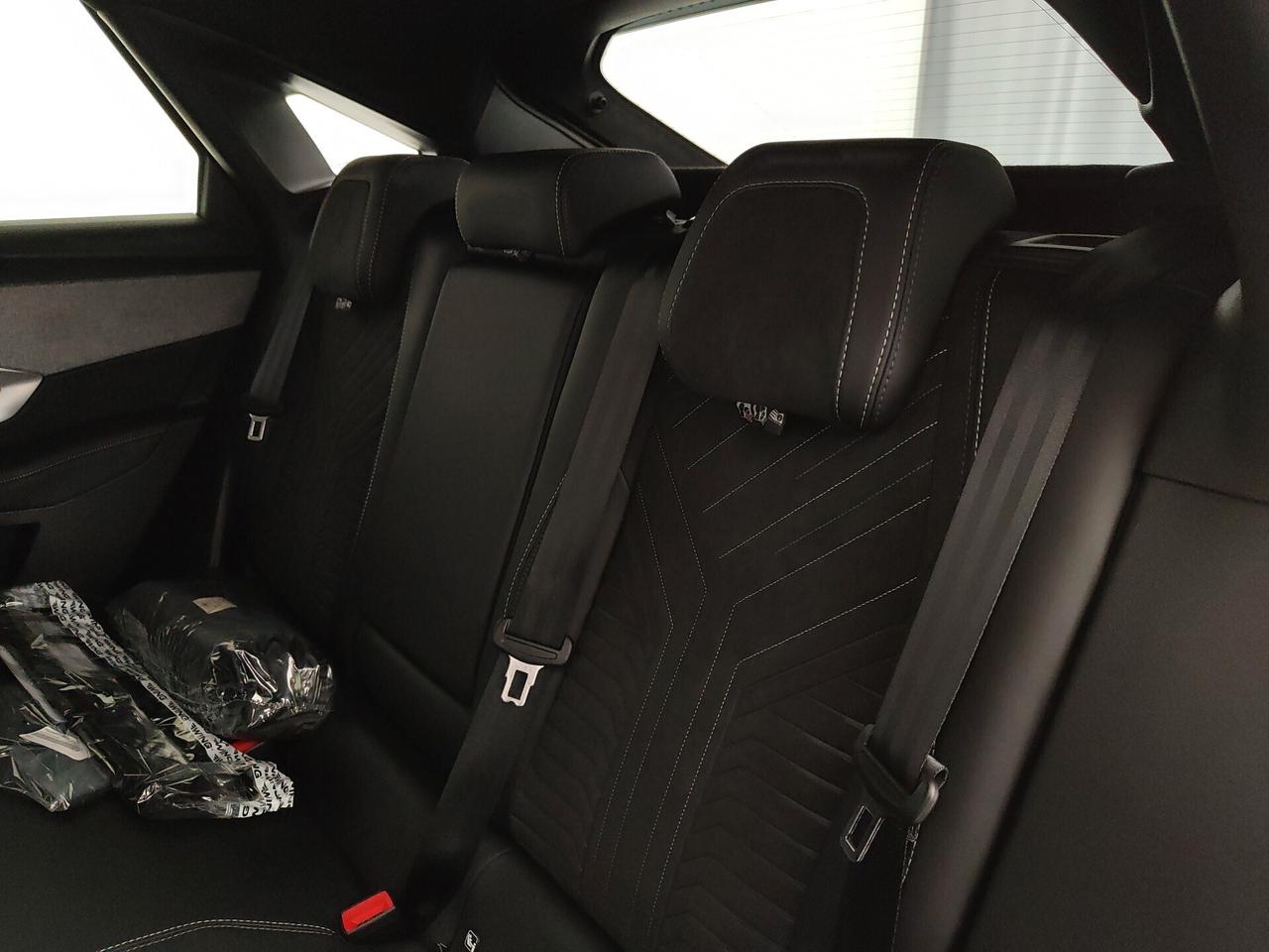 Peugeot 3008 Hybrid 145 e-DCS6 GT