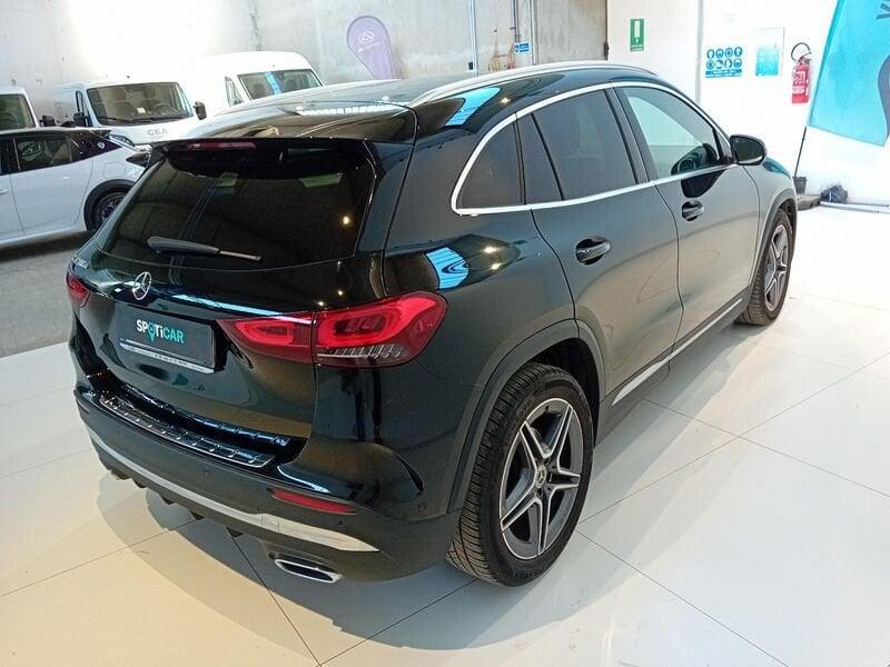 Mercedes-Benz GLA GLA 180 d Automatic Premium