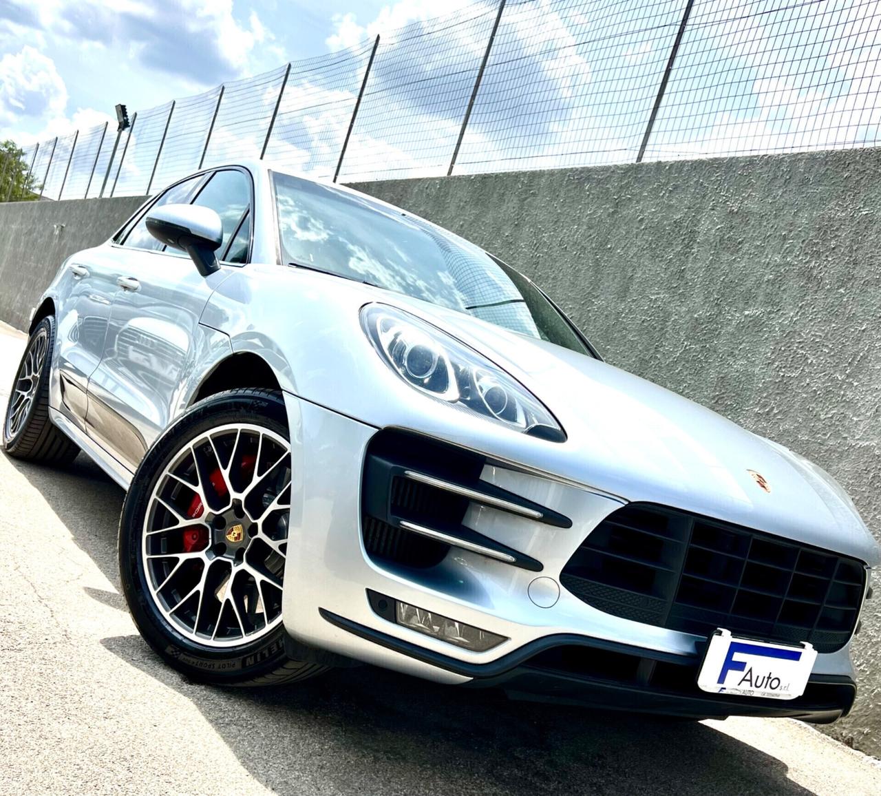 Porsche Macan Turbo 3.6 400cv