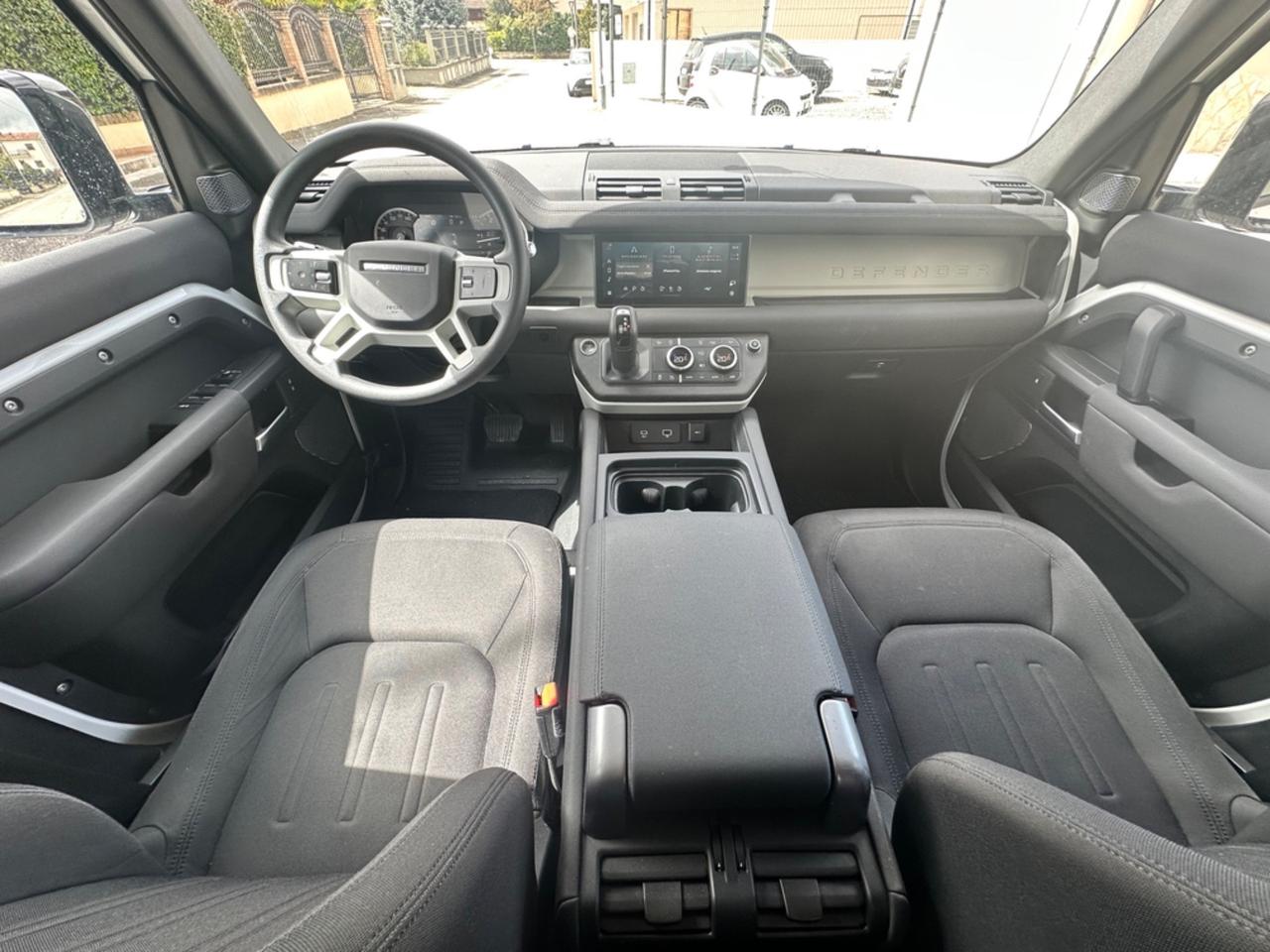 Land Rover Defender 110 3.0D I6 200 CV AWD Auto S