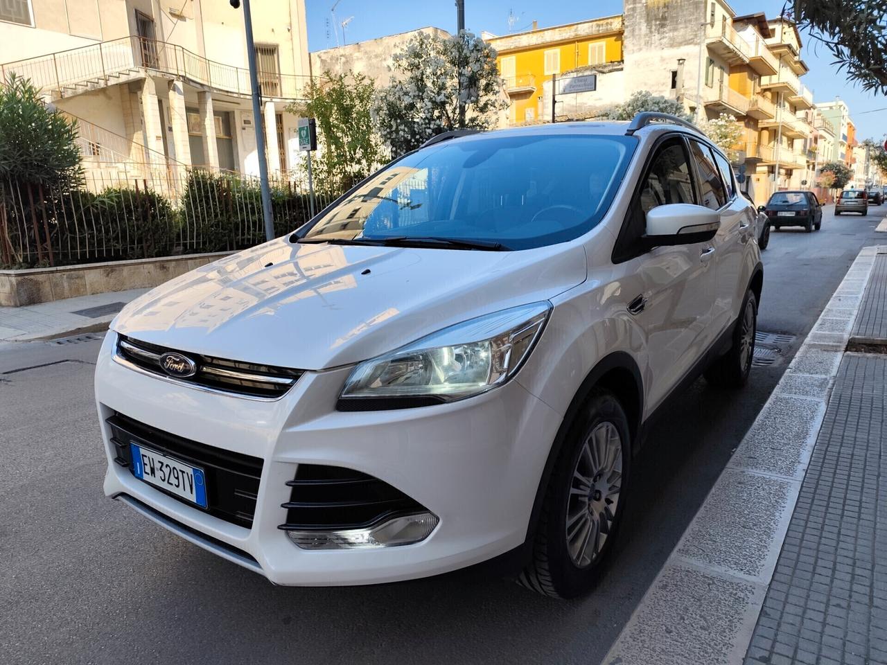 Ford Kuga 2.0 TDCI 163CV 4WD Powershift Titanium