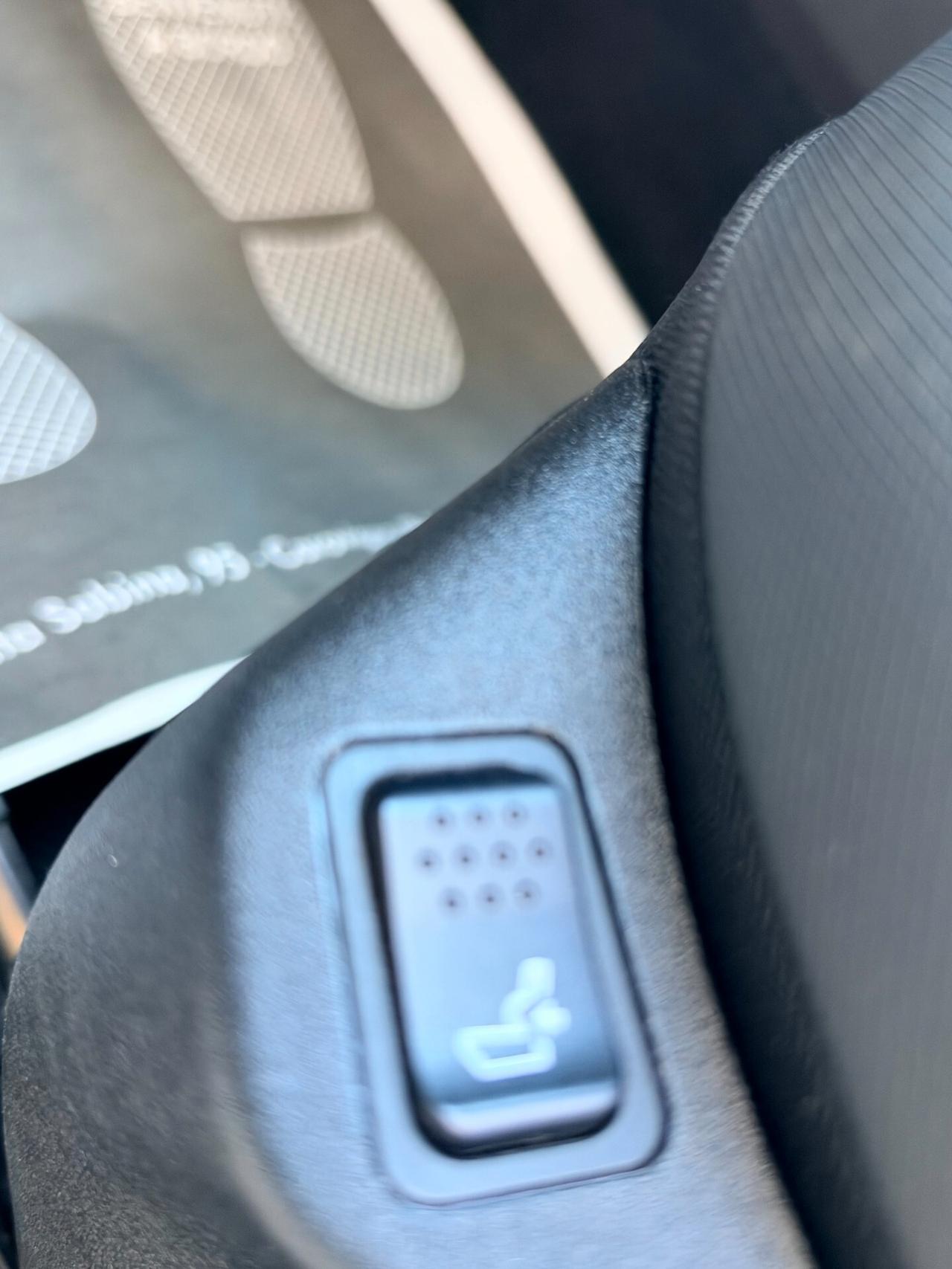 Jeep Renegade 1.6 mjt Limited 2wd 130cv NAVI,APPLE CARPLAY,ANDROID AUTO,SENSORI PARCHEGGIO,BLUETHOOT,KM CERTIFICAT