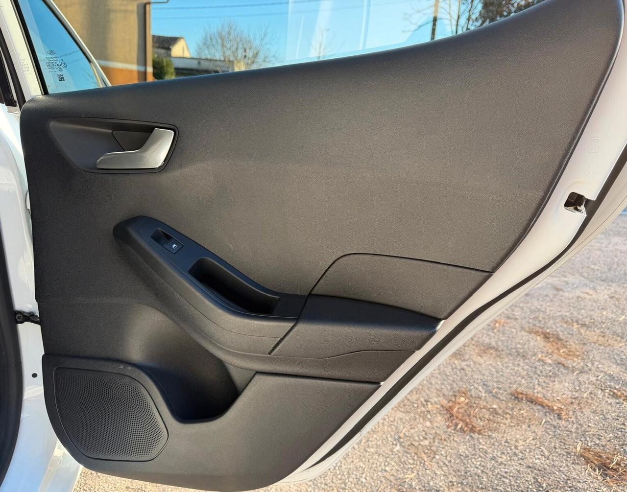 Ford Fiesta 1.1 75 CV 5 porte Titanium X NEOPATENTATI