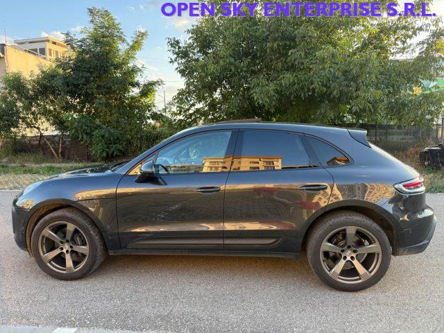 PORSCHE Macan 2.0