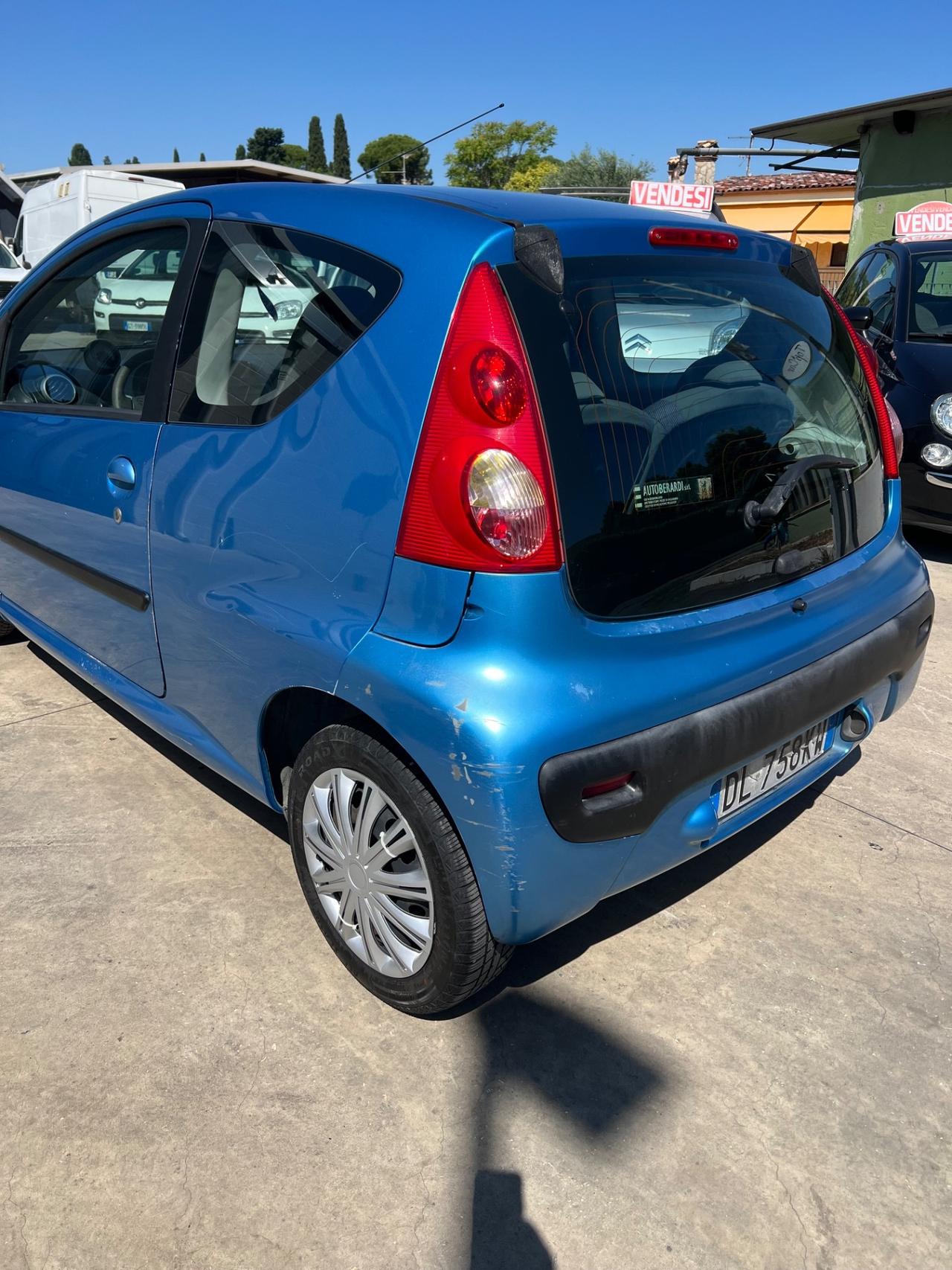 Peugeot 107 1.4 HDi 3p. Plaisir
