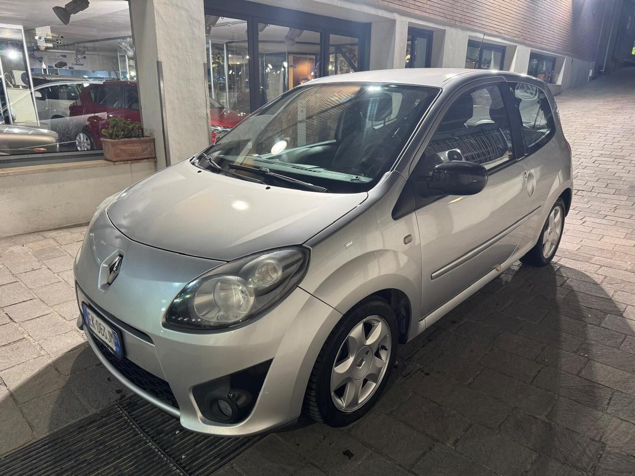 RENAULT Twingo 1.2 16V Dynamique