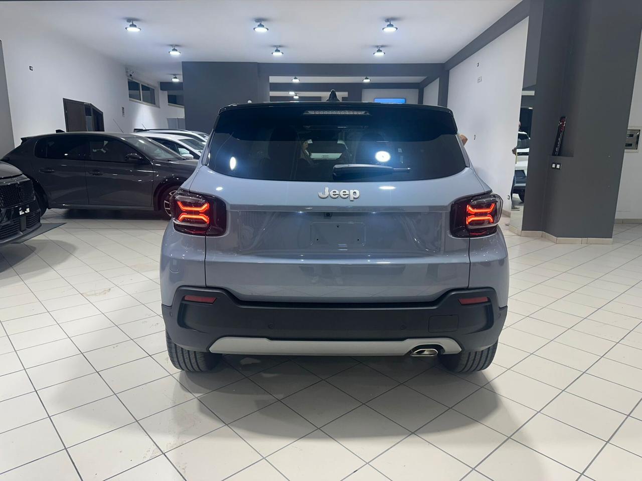 Jeep Avenger 1.2 Turbo 100 CV Summit