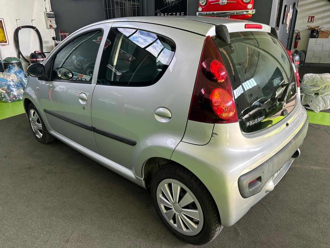 Peugeot 107 1.0 68CV 5p. Active