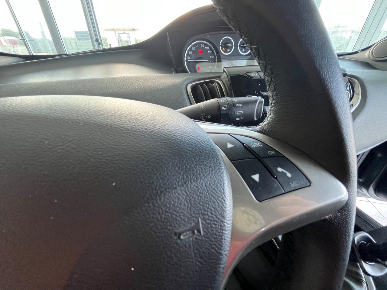 Lancia Ypsilon 1.2 69 CV 5 porte Platinum FULL