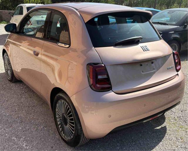 FIAT 500 Berlina Hybrid Torino