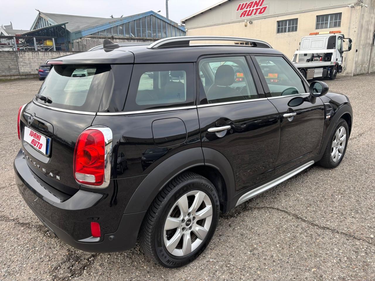 Mini 1.5 One Hype Countryman