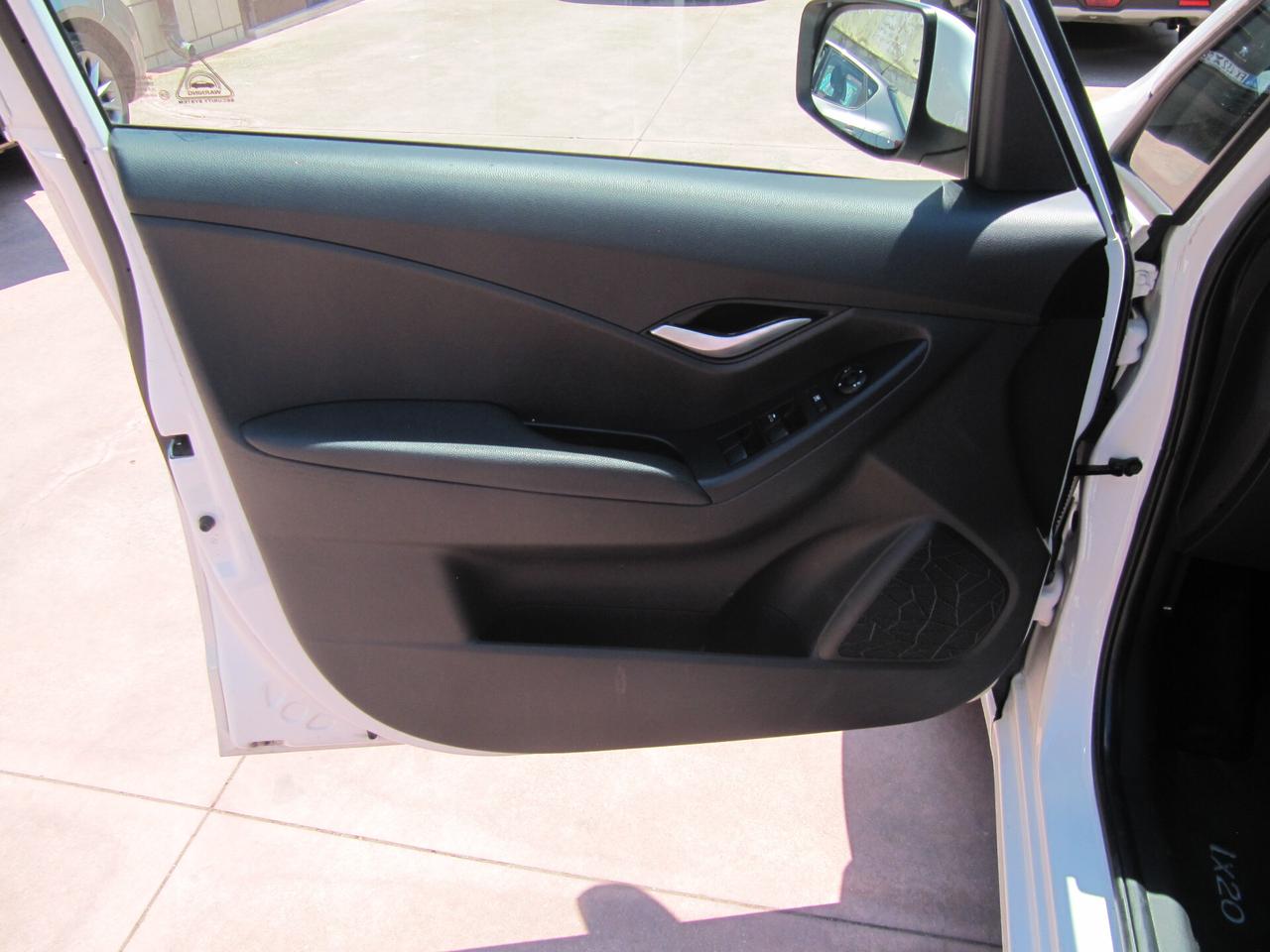 Hyundai iX20 1.4 90 CV Comfort - BENZGPL