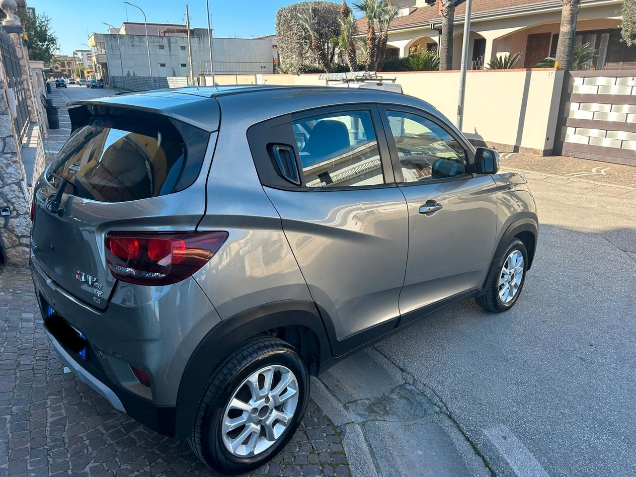 Mahindra KUV100 1.2 VVT M-Bifuel(GPL) K8