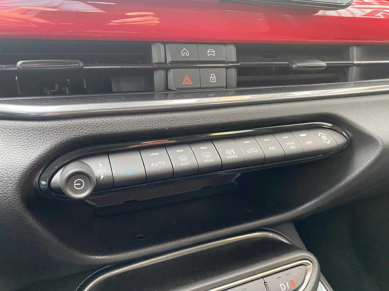 Fiat 600e Red