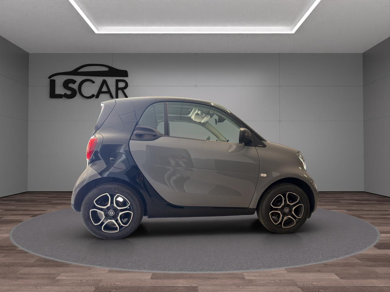 Smart forTwo 0.9 turbo Passion 90cv - Unico proprietario - Cerchi in lega - Luci Led - Tetto panoramico - Sedili riscaldatili - Bracciolo centrale