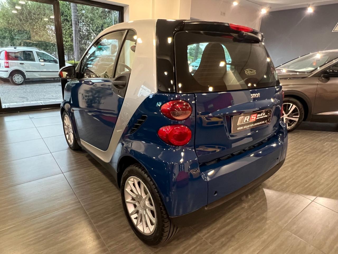 Smart ForTwo 1000 52 kW Auto. coupé passion