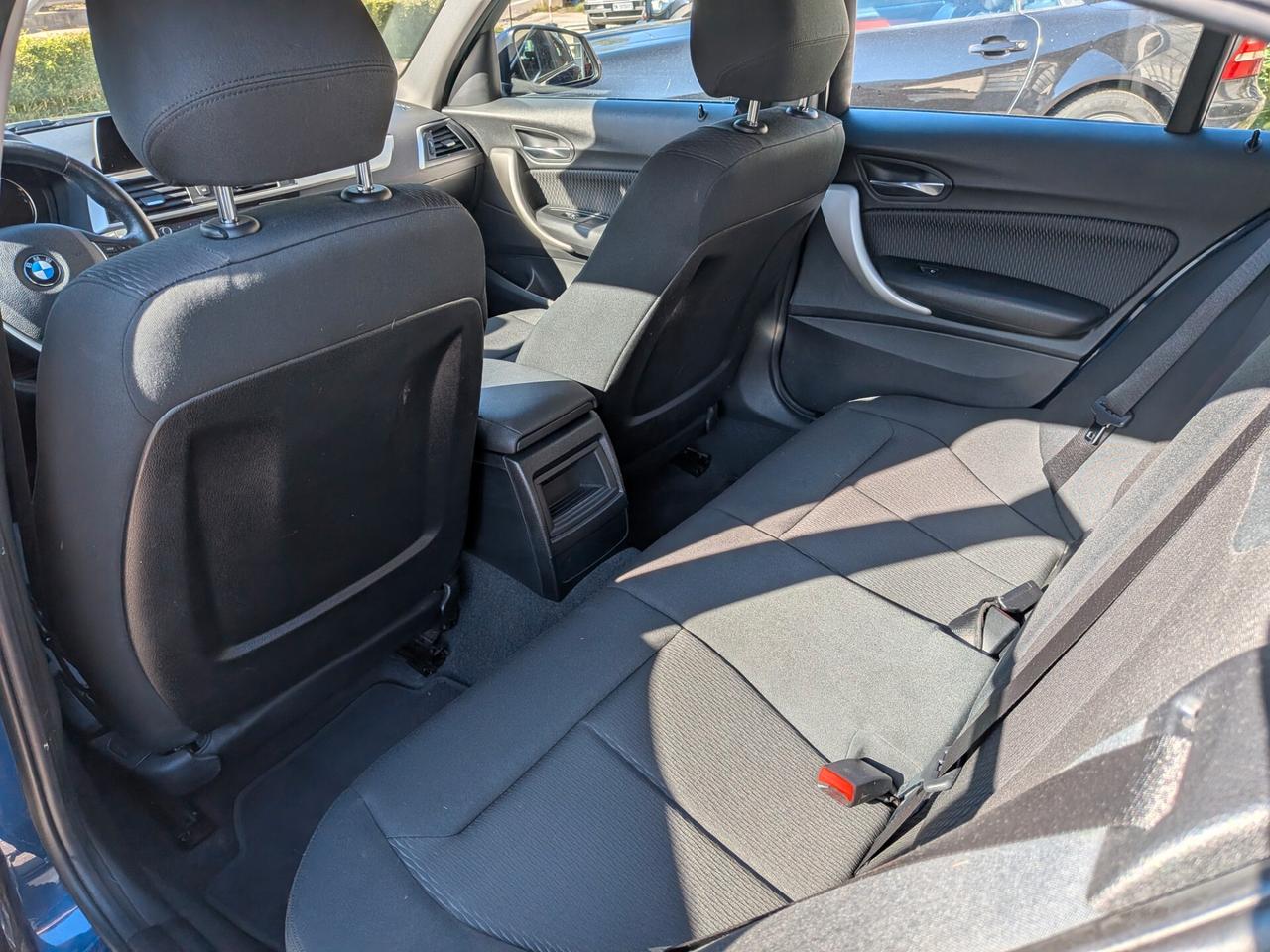 BMW F20 116D Steptronic 116CV