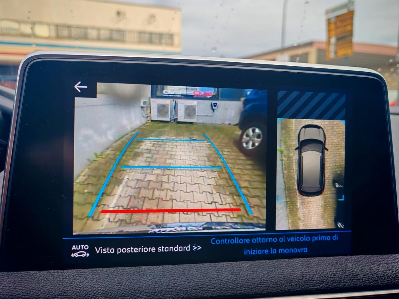 Peugeot 3008 BlueHDi 130 S&S EAT8 Crossway