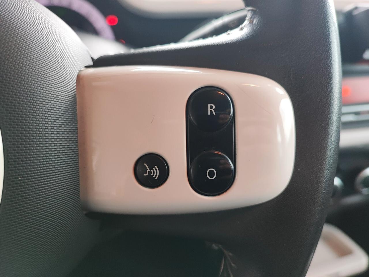 Renault Twingo SCe Stop&Start Lovely2