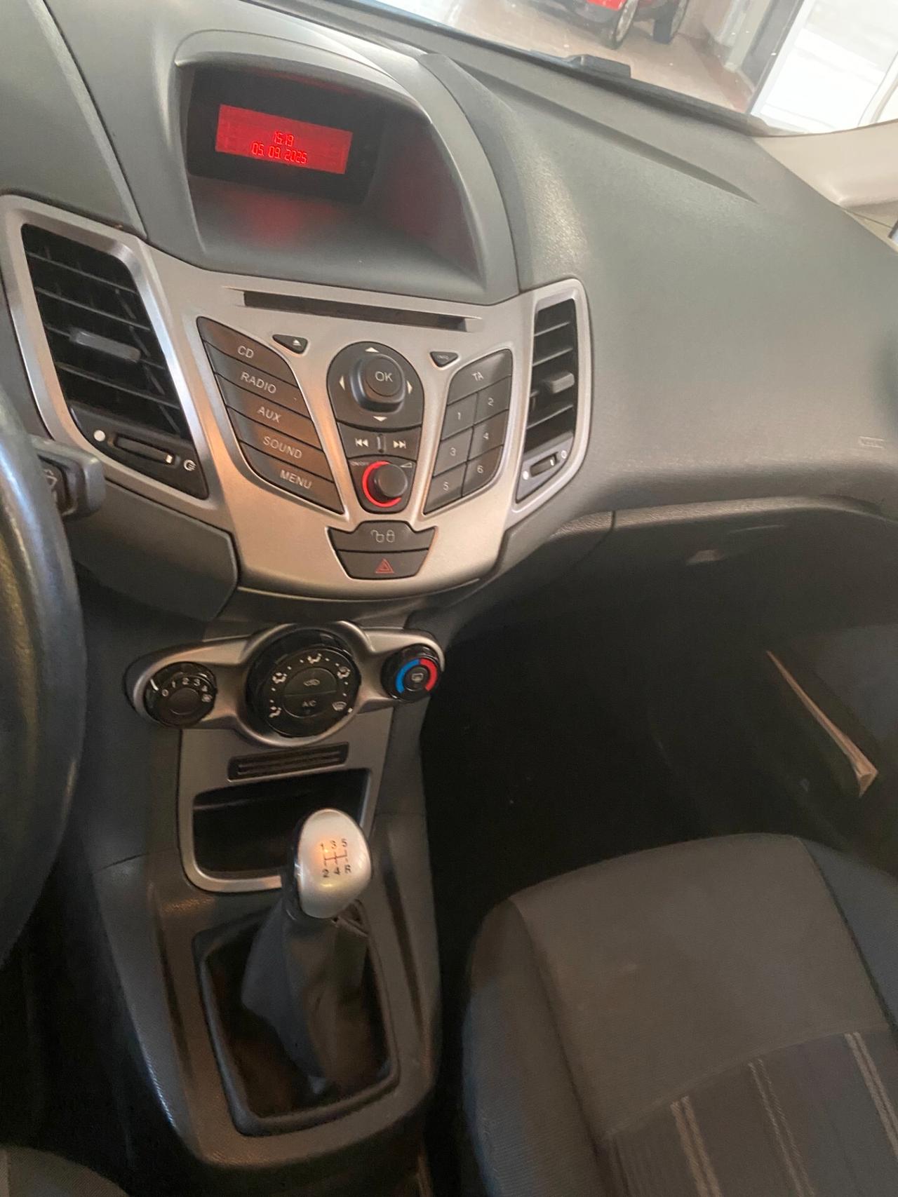 Ford Fiesta Fiesta+ 1.2 82CV 5 porte NEOPATENTATI