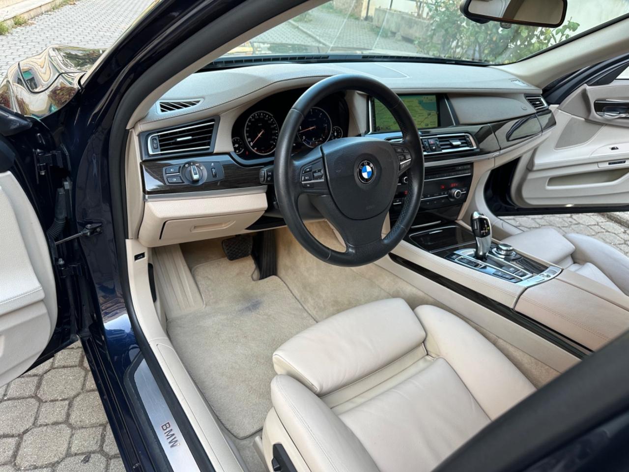 Bmw 730d xDrive Futura