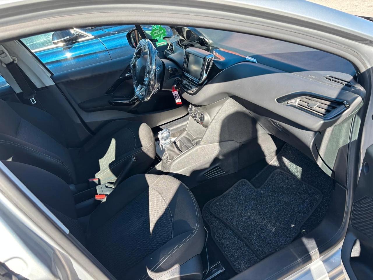 Peugeot 208 BlueHDi 75 5 porte Allure