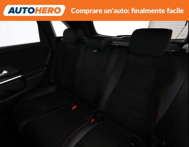 MERCEDES-BENZ B 180 d Automatic Premium