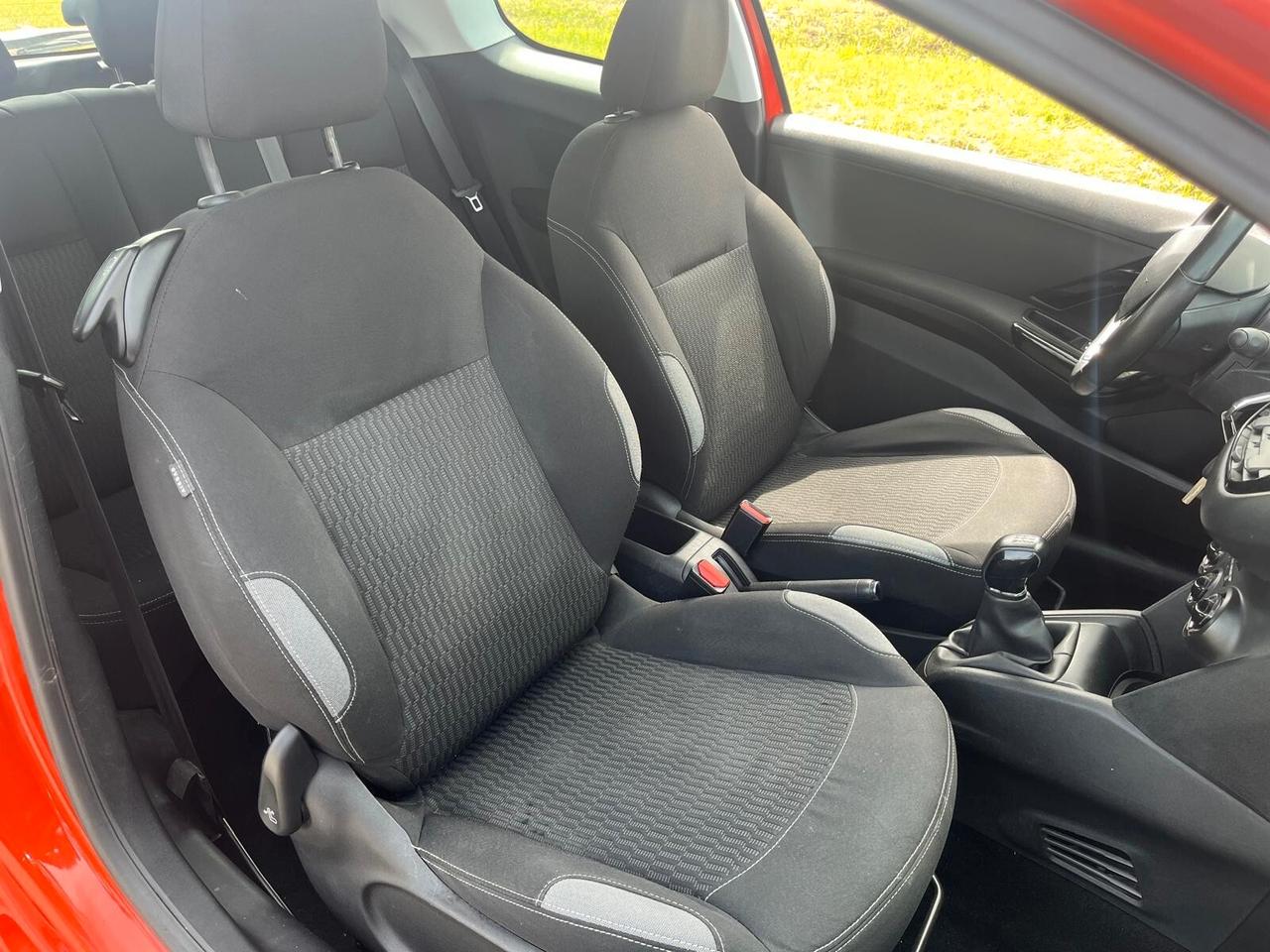 Peugeot 208 PureTech 82 3 porte Active