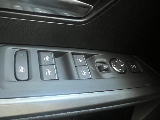 PEUGEOT 3008 Hybrid 136 e-DCS6 Allure tua da ?379,00 mensili