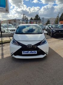Toyota Aygo 1.0 VVT-i 69 CV 5 porte x-cool