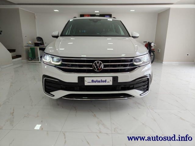 VOLKSWAGEN Tiguan 2.0 TDI 150 CV SCR DSG R-Line