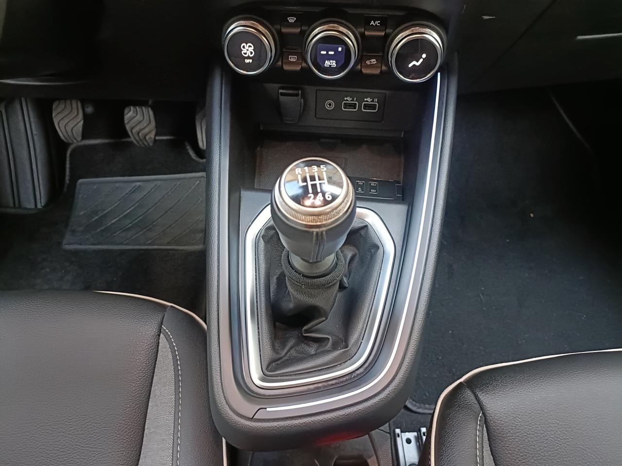 Renault Clio TCe 90 CV 5 porte Techno