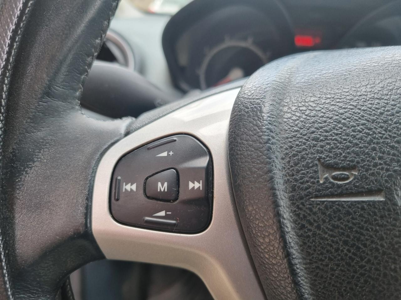 Ford Fiesta 1.2 82 CV 5 porte Titanium