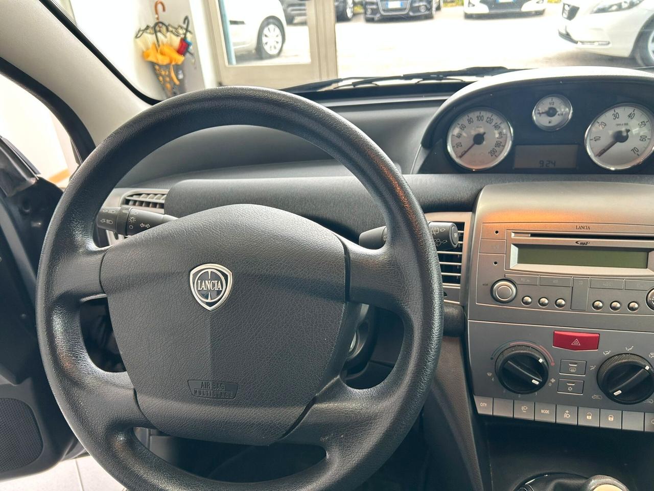 Lancia Ypsilon 1.2B X NEOPATENTATI 2008