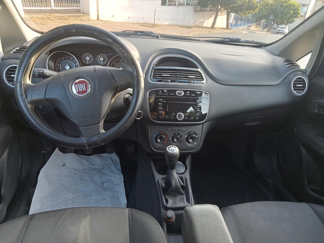 Fiat Punto 1.3 MJT II 75 CV 5 porte Street 2015