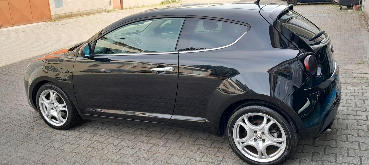 Alfa Romeo MiTo 1.4 tb Distinctive Sport pack 135cv