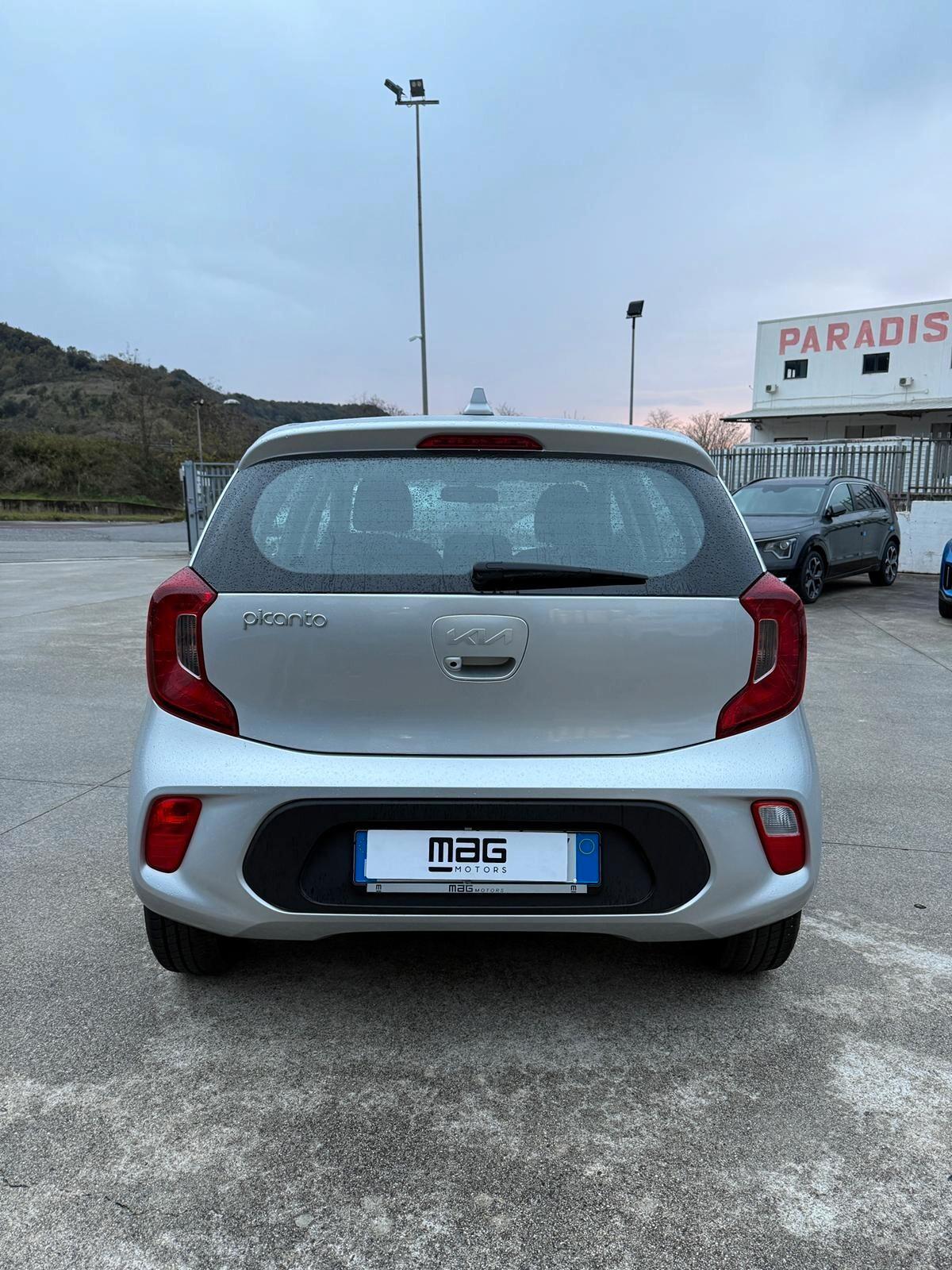 Kia Picanto 1.0 12V 5 porte Urban Tecno Pack