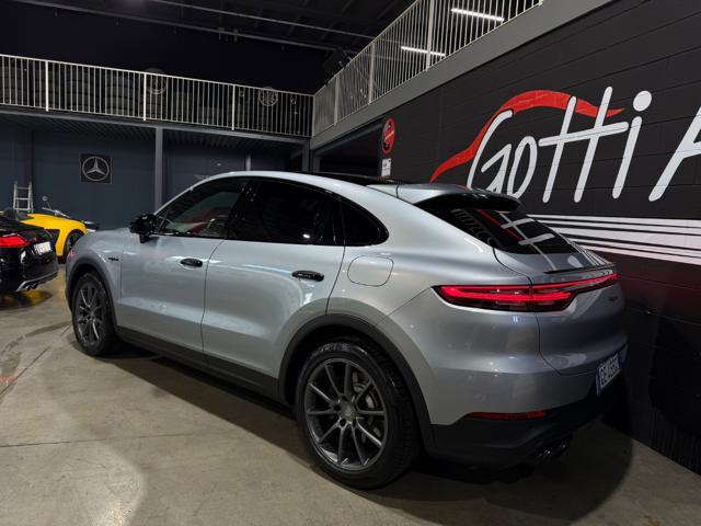 PORSCHE Cayenne 3.0 COUPE E-HYBRID UFF BONALDI 462HP