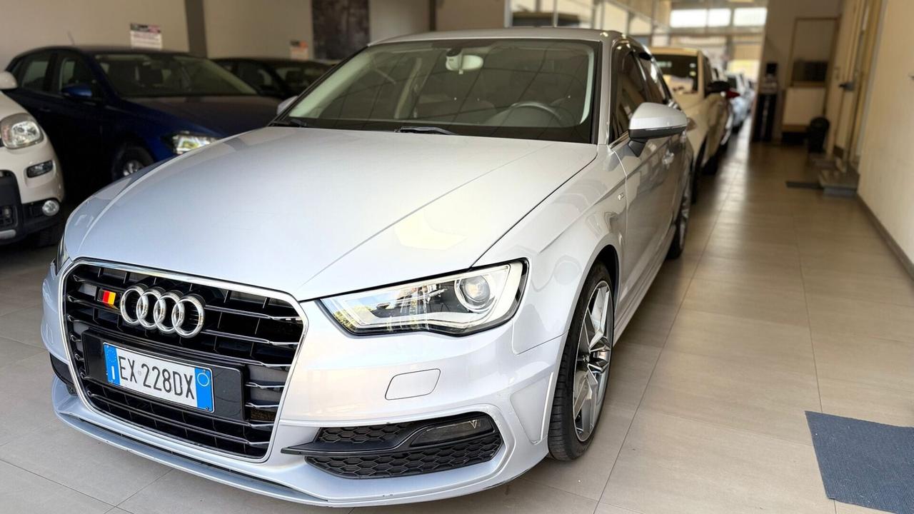 Audi A3 S-Line 1.6 TDI clean diesel S tronic Attraction