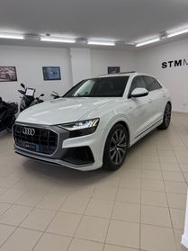 Audi Q8 45 TDI quattro tiptronic Sport