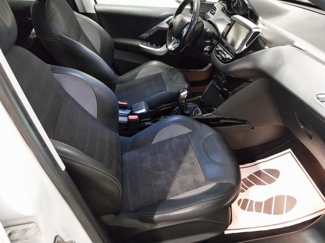 Peugeot 2008 BlueHDi 100 S&S GT Line - ok neopatentati