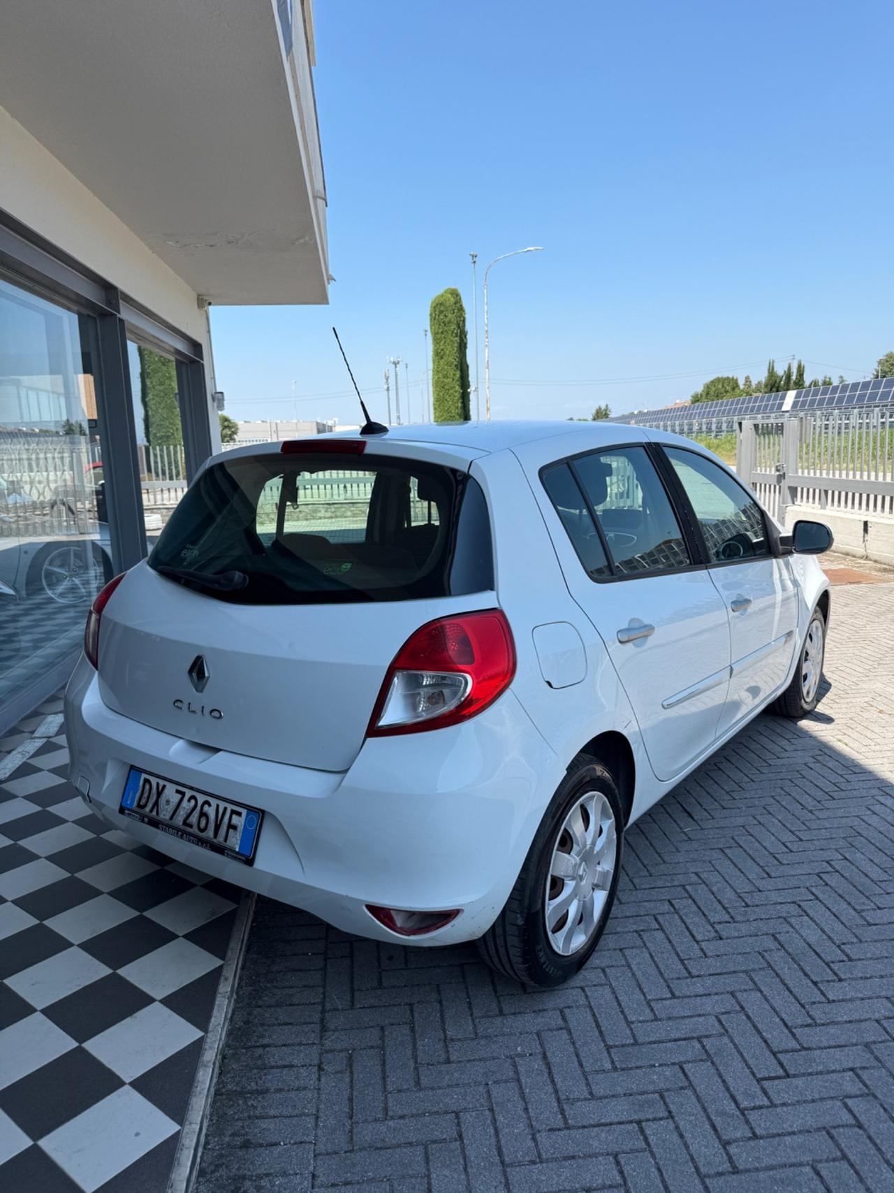 Renault Clio 1.2 16V 5 porte GPL Dynamique
