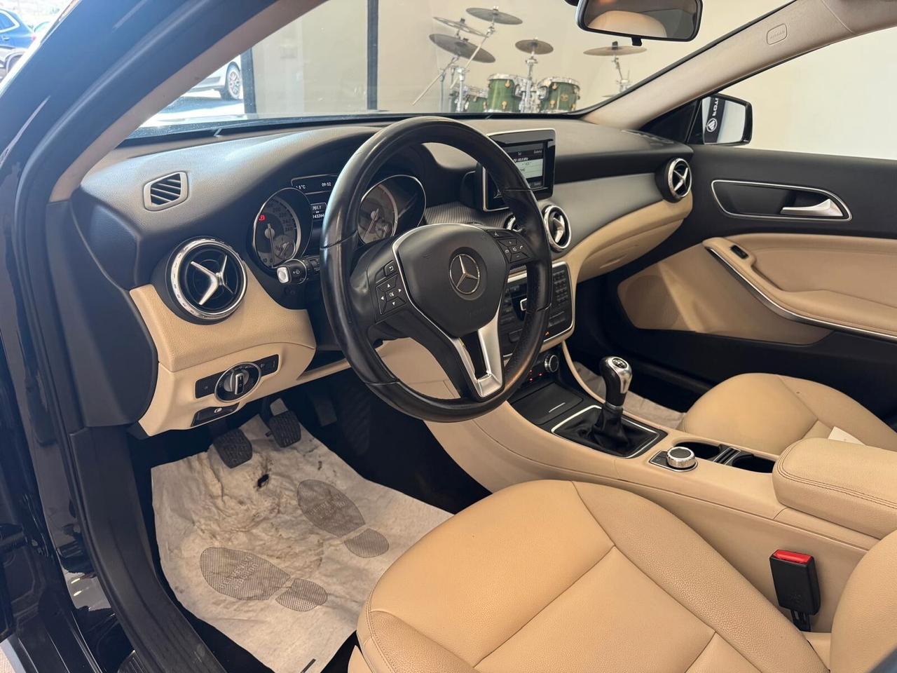 Mercedes-benz GLA 200CDI Premium TETTO - 2015