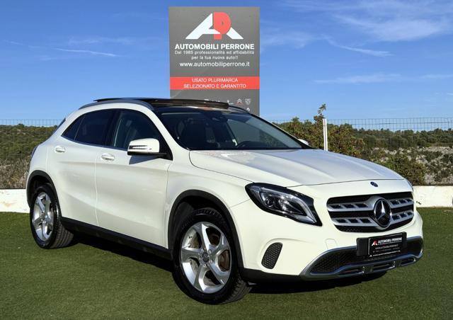 MERCEDES-BENZ GLA 180 d Automatic Sport (Tetto/Navi/Retro/Led)
